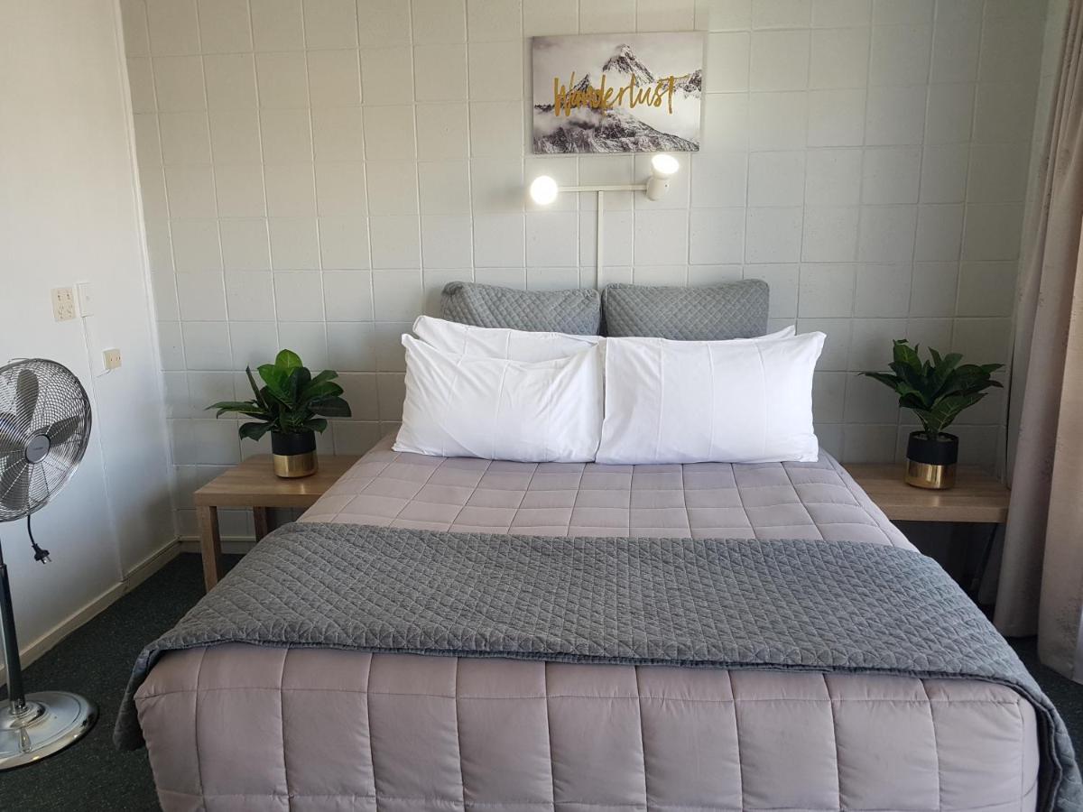 Parkview Motel ดาร์กาวิลล์ ภายนอก รูปภาพ